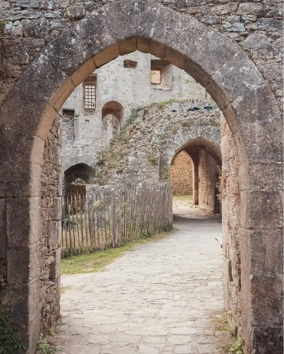 GiteLaMinoterie_Activités_Château Clisson